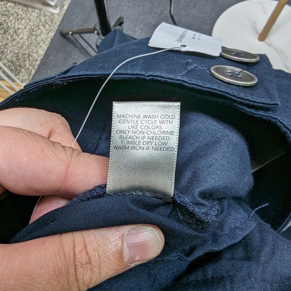 Christopher & Banks NWT Classic Fit Bermuda Sz 8 - Picture 10 of 10